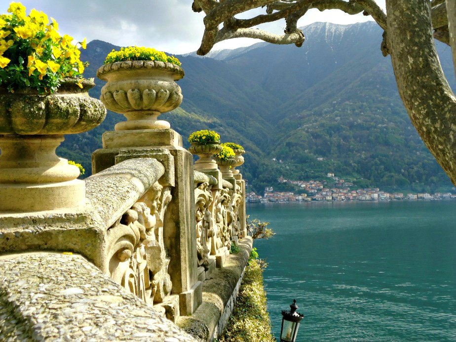 Villa del Balbianello Terrace Wall Lake Como Italy
