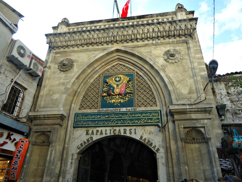 Grand Bazaar Gate1
