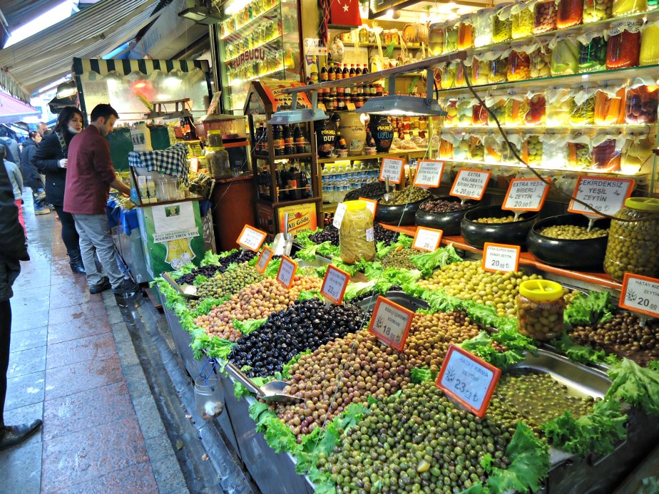 Olives Outside the Spice Market