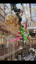 Christmas is coming to The Stand Arcade in Sydney, same decorations every year, but they always look good here 🎄🎄🎄#strandarcade #strandarcadesydney #christmasatthestrand #christmasdecorations #christmasinsydney #decorationsup #shoppinginsydney #myhometown #sydneylife #sydneystyle #seeeverythingdoeverything #sydneyaustralia #sydneychristmas #sydneycbd